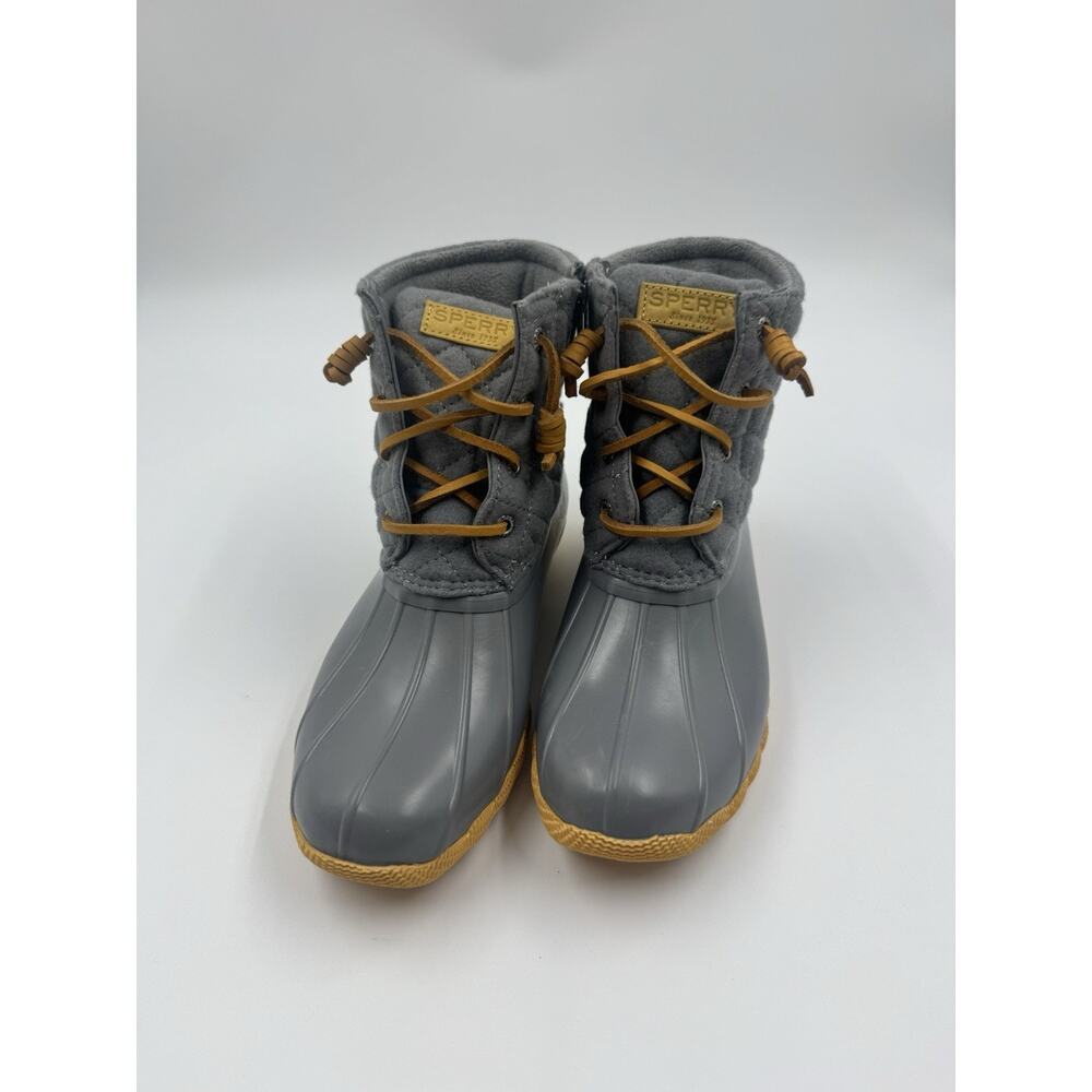 Sperry Water-Resistant Leather Saltwater Duck Boots‎ Light gray, Size 6.5